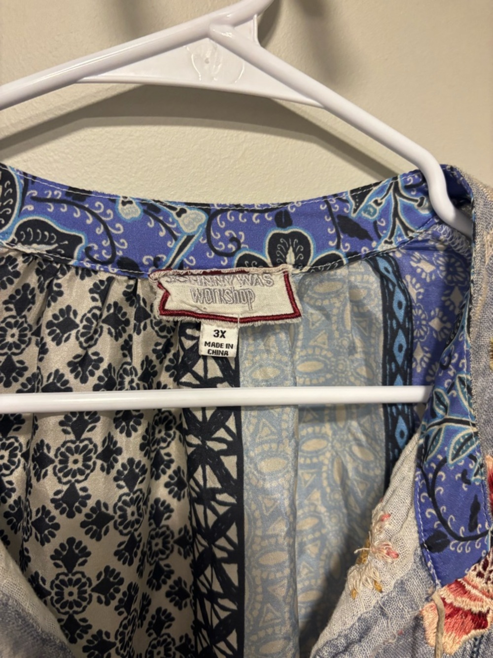 Johnny Was Slate Blue Embroidered Boho Tunic with Floral Detail - Picture 3 of 7